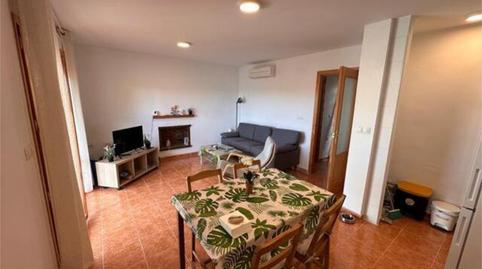 Casa adosada de lloguer a Relleu, Alicante - imatge 3 Foto 3 de Casa adosada de lloguer a Relleu, Alicante