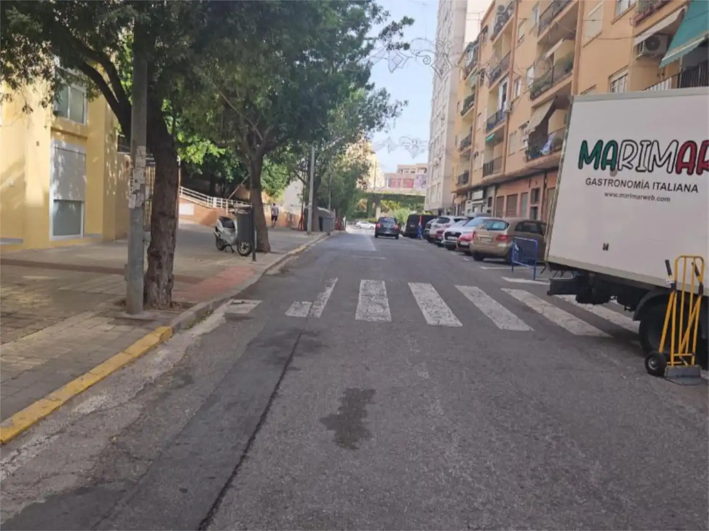 Local en venda a Calle de la Virgen del Socorro, 2, Raval Roig - Virgen del Socorro Vista exterior de Local en venda en Alicante / Alacant amb Aire condicionat i Moblat