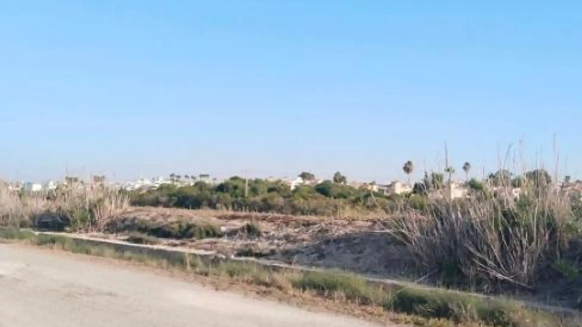 Terreno en venta en Elche / Elx