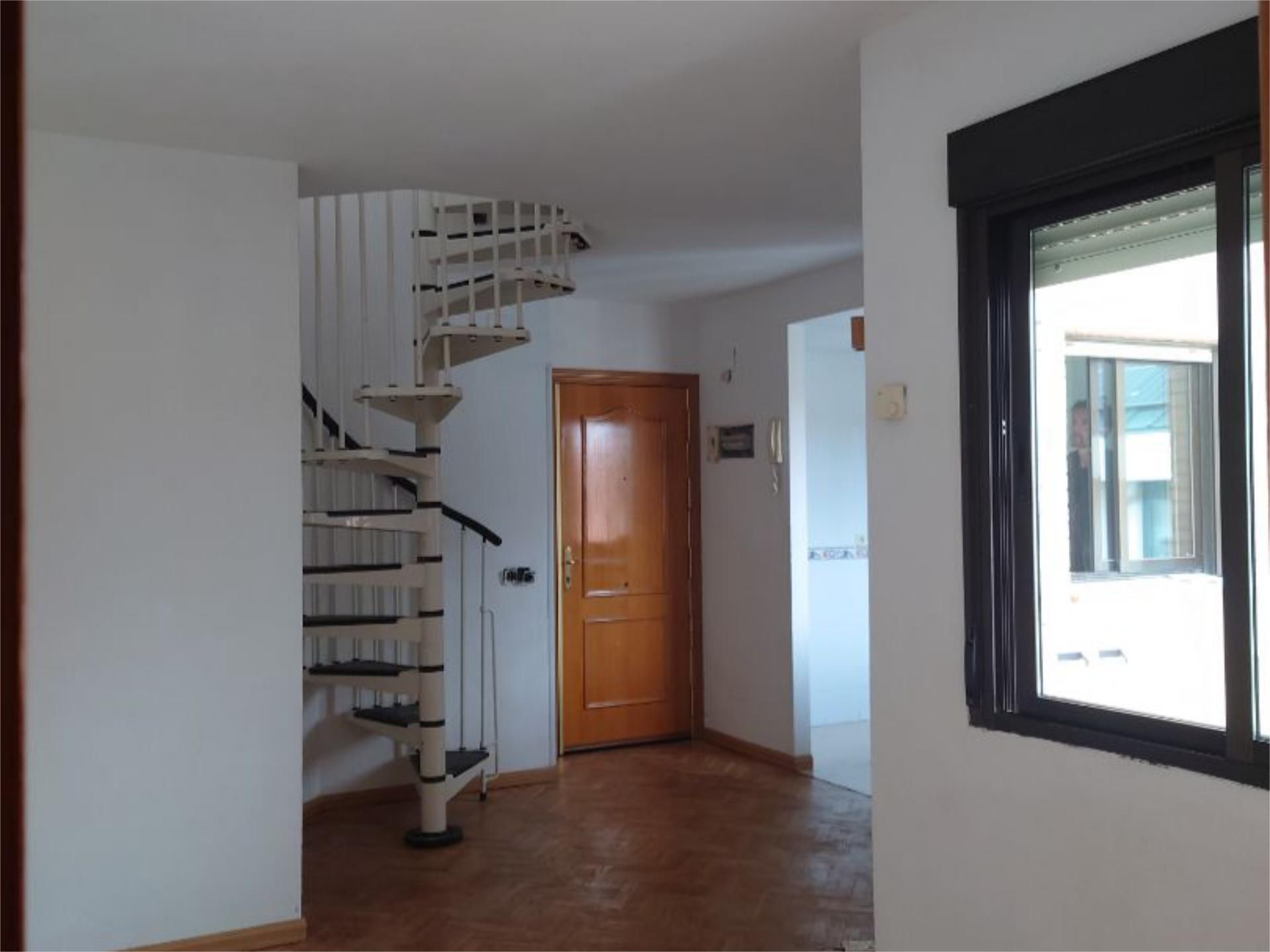 Attic to rent in Calle de los Algodonales, 72, Berruguete Attic to rent in  Madrid Capital
