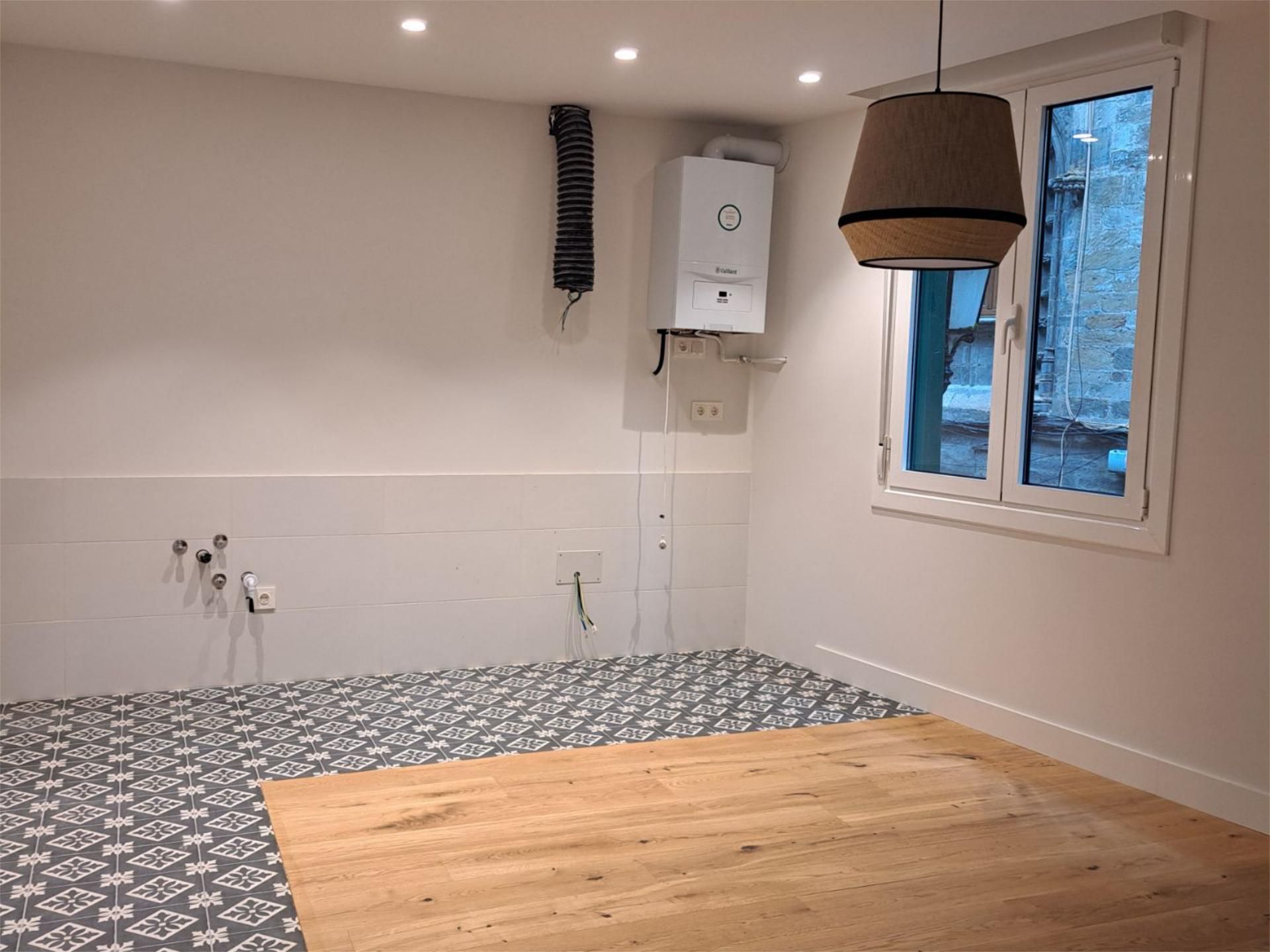 Flat for sale in Erdikale Kalea, 3, Azpeitia Flat for sale in Azpeitia with Heating, Parquet flooring and Storage room