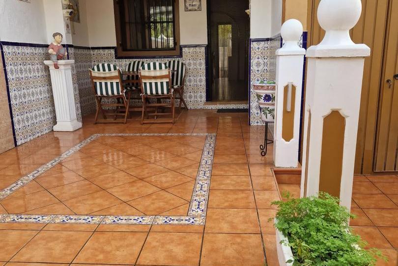 Photo 1 of Single-family semi-detached for sale in Passeig de la Goleta, 30a, Tavernes de la Valldigna, Valencia