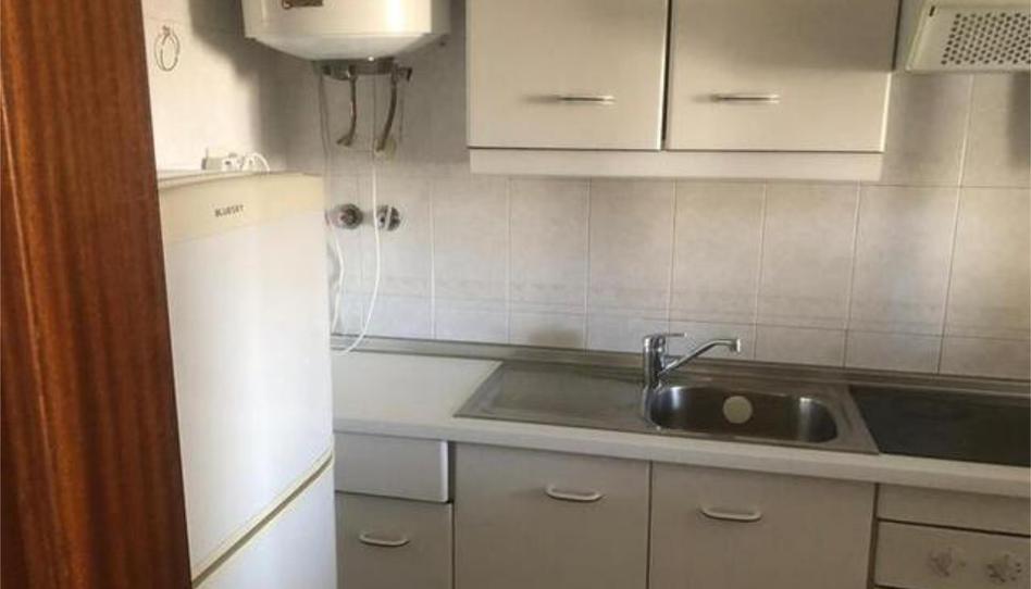 Photo 1 of Flat to rent in Peñamefecit - Avda Barcelona, Jaén