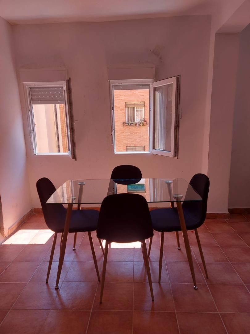Flat to rent in Carrer de Sant Joan Bosco, 66, Els Orriols Dining room of Flat to rent in  Valencia Capital  with Furnished