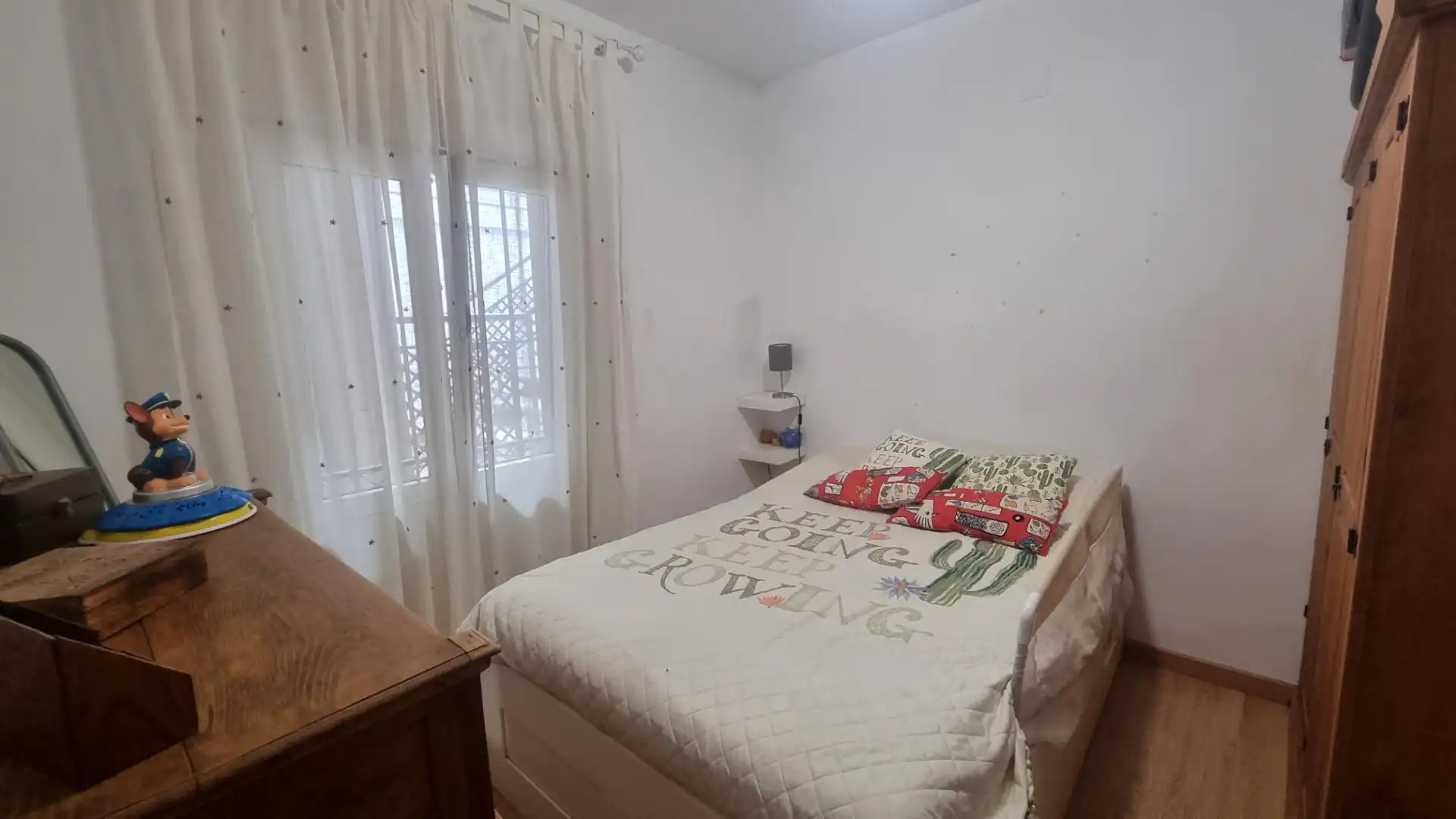 Pis en venda a Calle Corazón de Jesús, 11, Úbeda Dormitori de Pis en venda en Úbeda amb Moblat