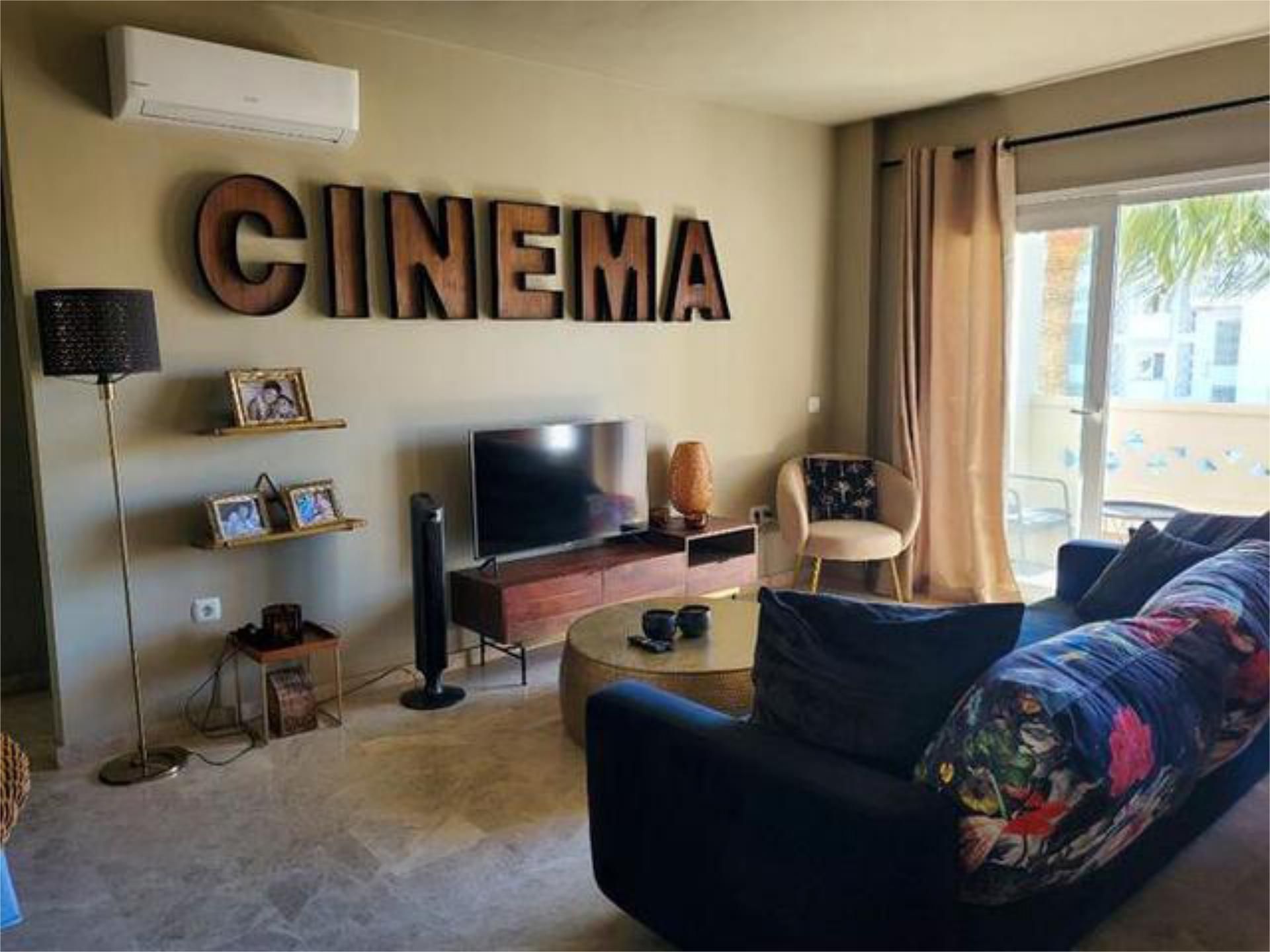 Flat to rent in Capellanía - Retamar Living room of Flat to rent in Alhaurín de la Torre  with Heating, Private garden and Terrace