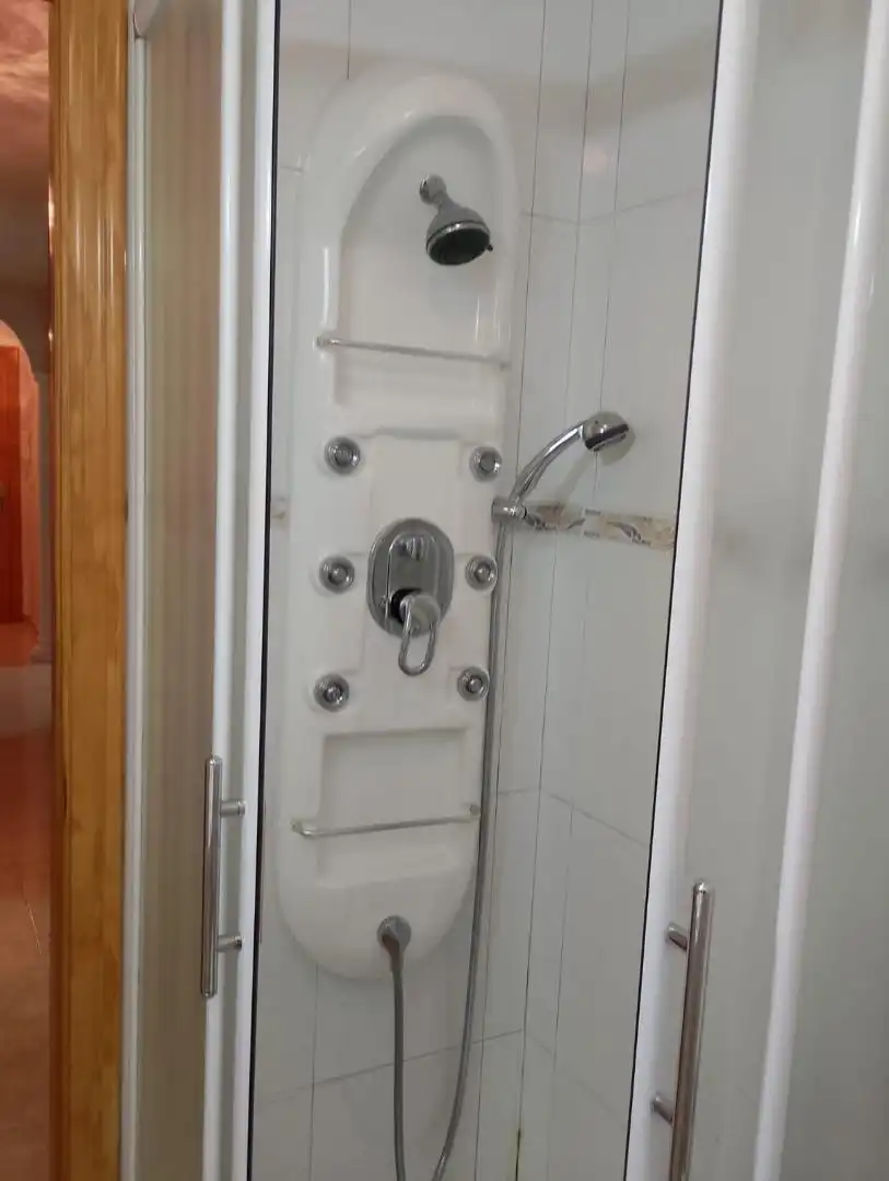 Piso en venta en Calle García del Olmo, 20, Campoo de Enmedio Baño de Piso en venta en Campoo de Enmedio con Calefacción, Parquet y Trastero