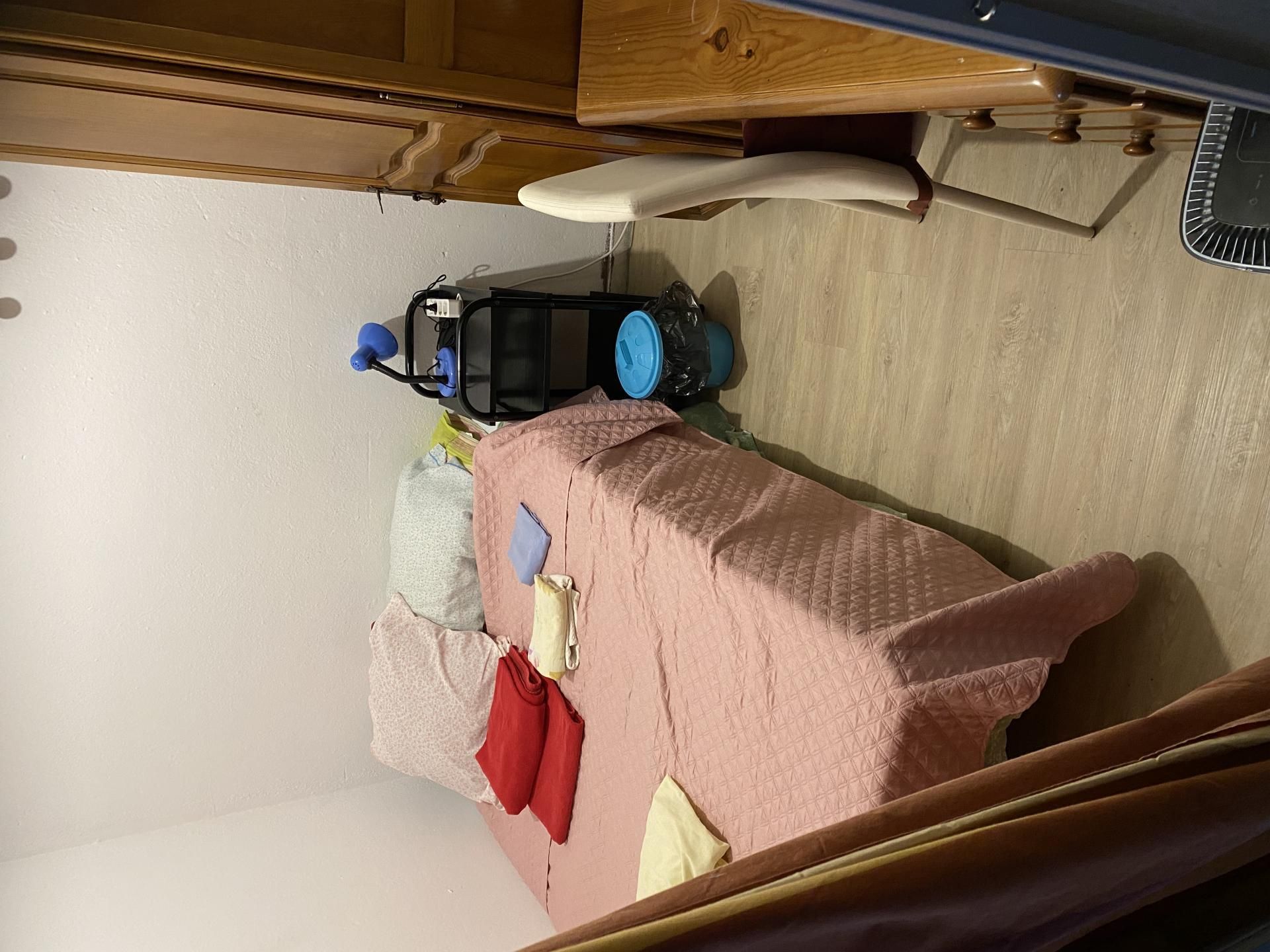 Bedroom of Flat to share in A Coruña Capital   with Heating, Terrace and Storage room