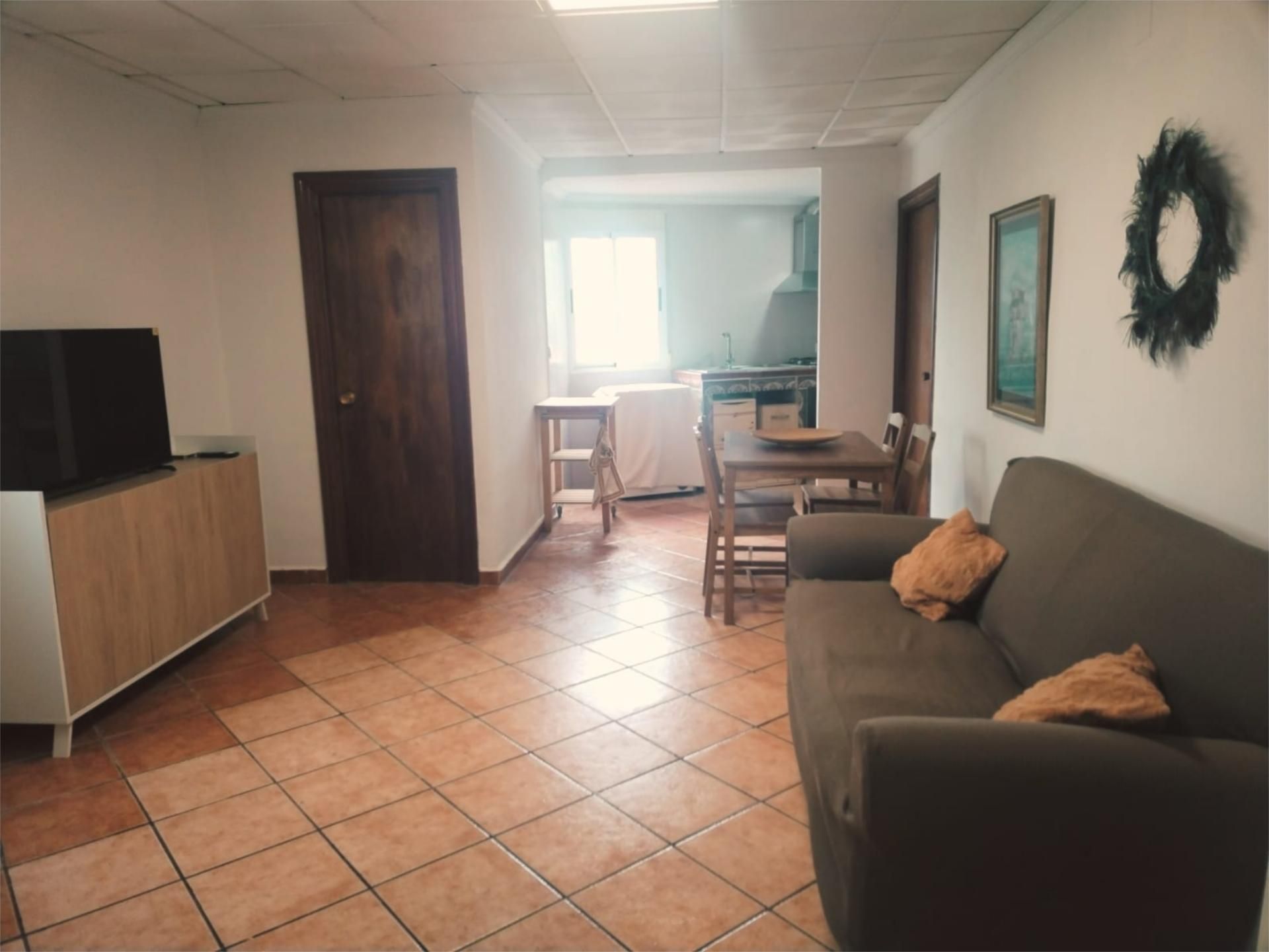 Apartament de lloguer a Calle Toledillo, 38, Las Mesas Apartament de lloguer en Las Mesas   amb Calefacció, Jardí privat i Moblat