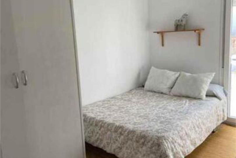 Flat to share in San Roque Pueblo, Cádiz - image 1 Photo 1 of Flat to share in San Roque Pueblo, Cádiz