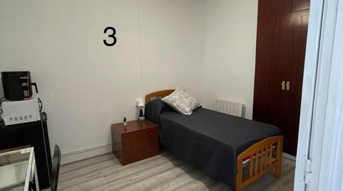 Foto 4 de Pis per a compartir a Ou-540, 42, A Carballeira, Ourense