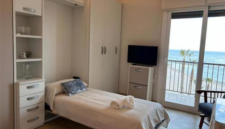 Foto 1 de Estudi de lloguer a Almuñecar Centro, Granada