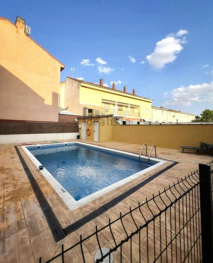 Apartament en venda a Calle de Santa Brígida, 6, Pozo de Guadalajara Piscina de Apartament en venda en Pozo de Guadalajara amb Calefacció, Terrassa i Piscina