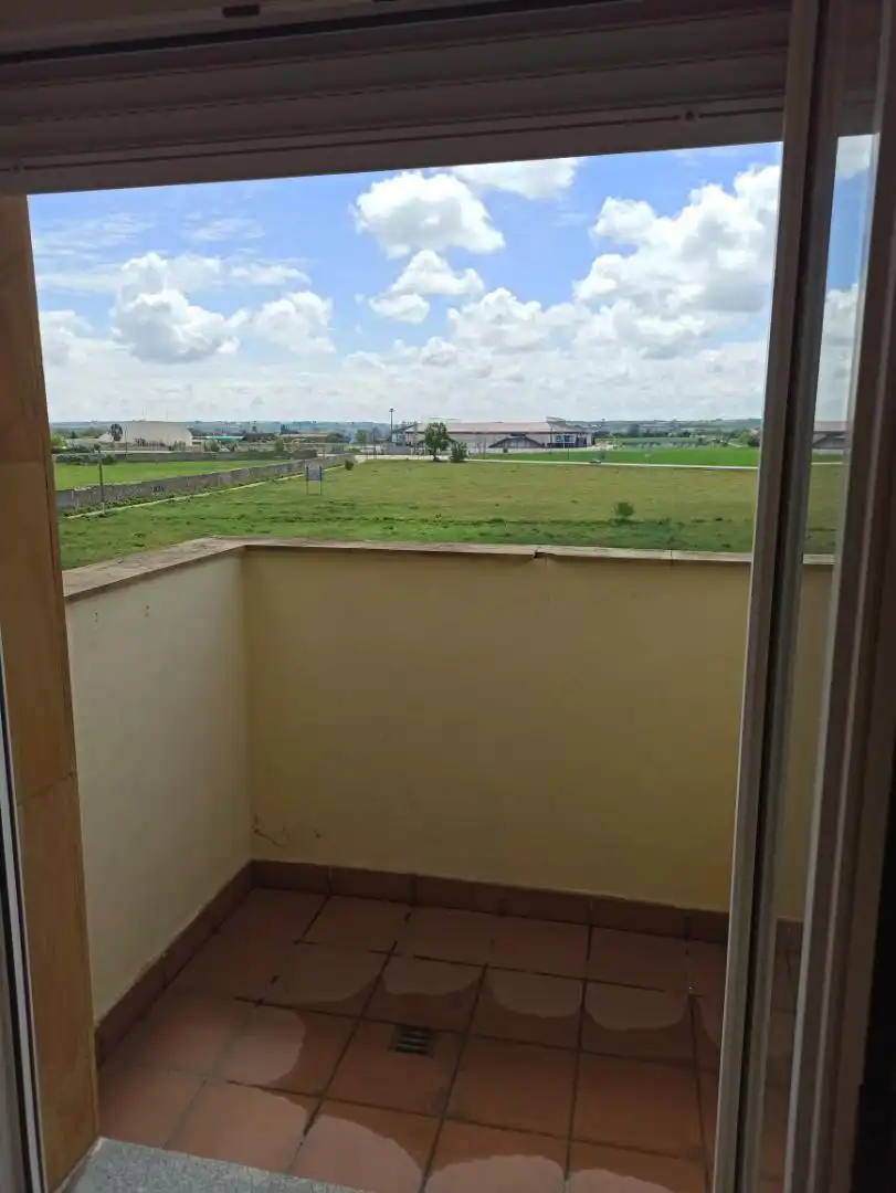 Piso en venta en Calle San Roque, 21, Pinilla Piso en venta en Zamora Capital con Calefacción, Parquet y Terraza