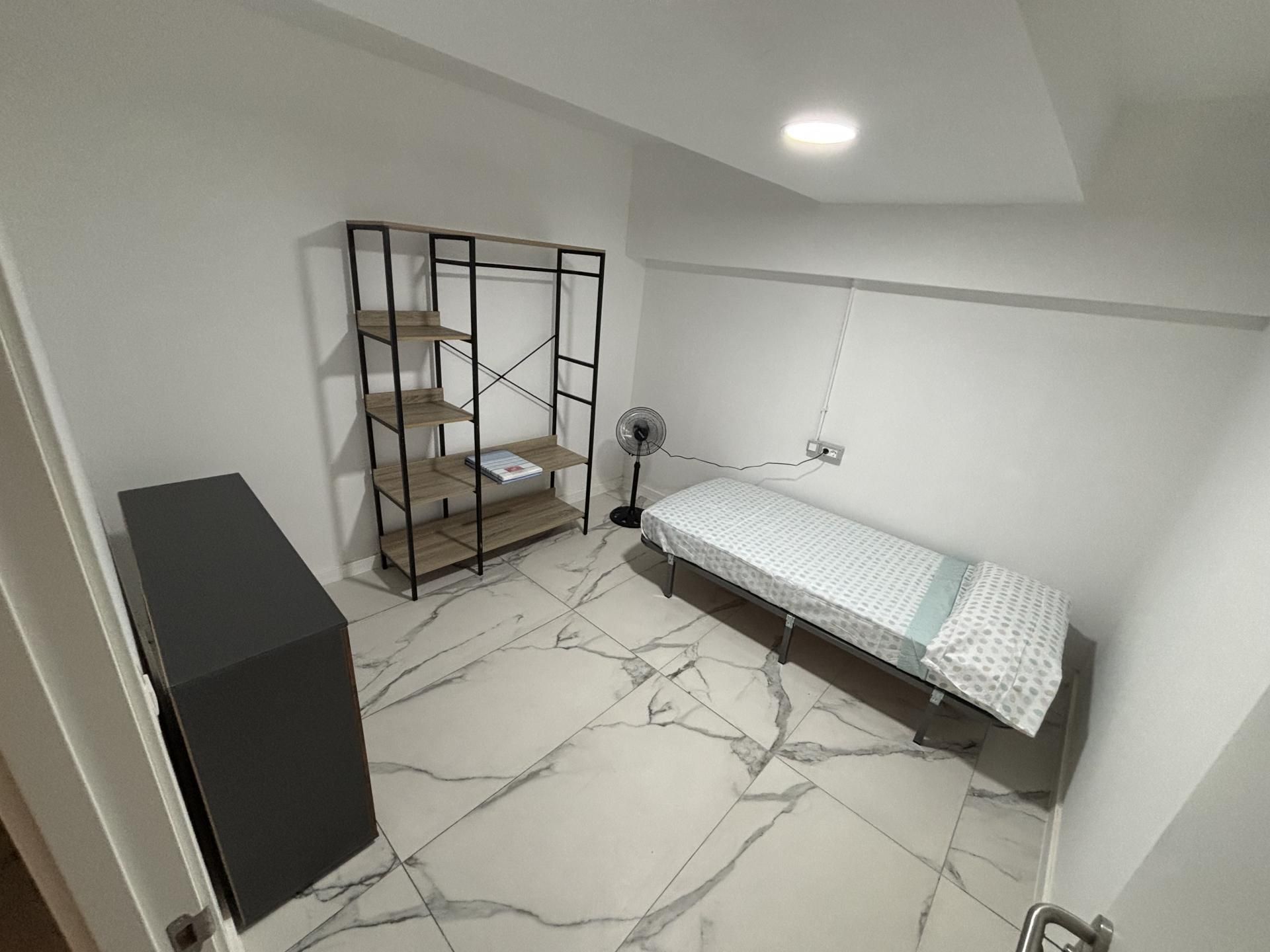 Planta baja to share in Plaza del Patriotismo, 1, Centro Bedroom of Planta baja to share in  Santa Cruz de Tenerife Capital  with Furnished