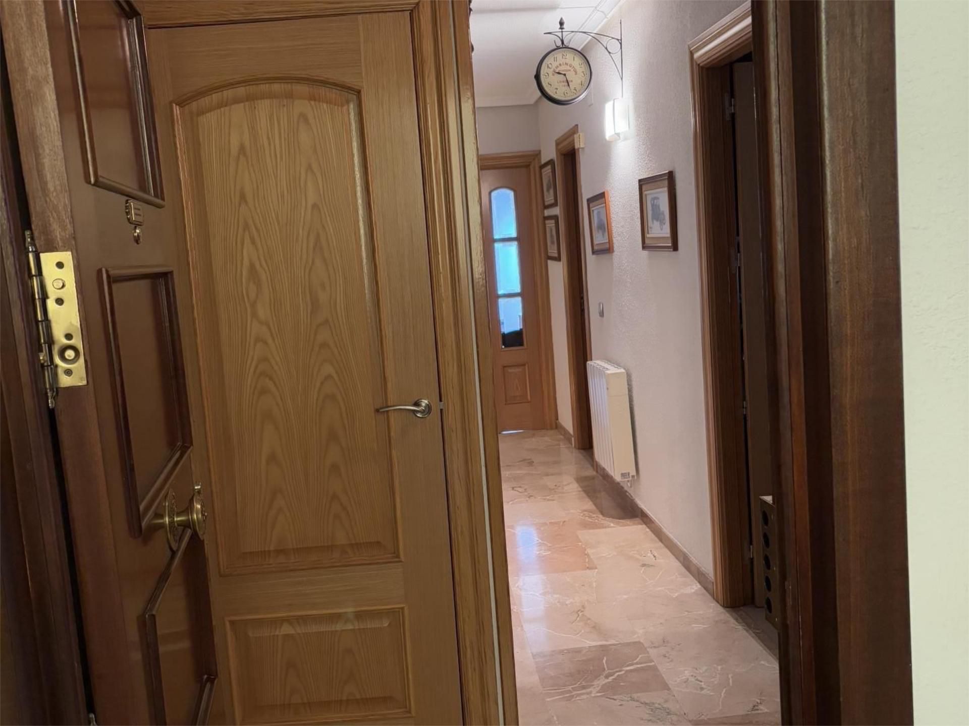 Flat for sale in Calle Juanito Valderrama, 103, Santa Isabel Flat for sale in  Jaén Capital  with Air Conditioner, Heating and Terrace