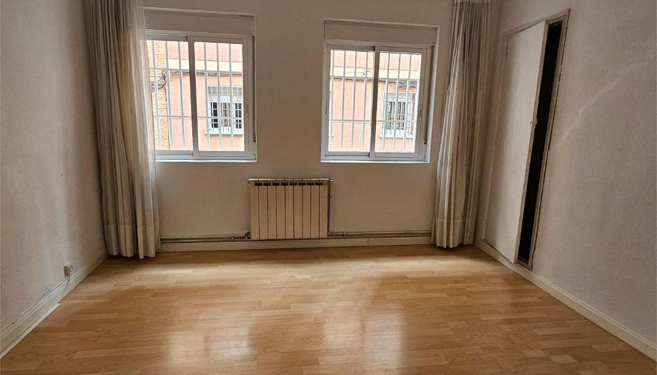 Flat for sale in Simancas, Madrid - image 1 Photo 1 of Flat for sale in Simancas, Madrid