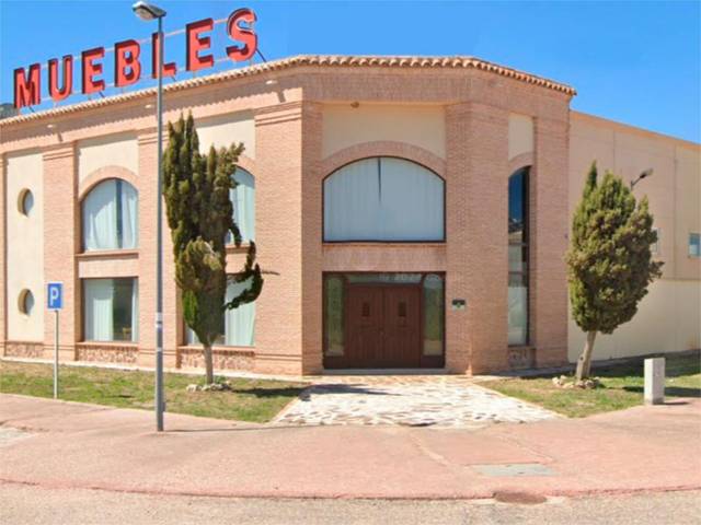 Local comercial en Venta en Calle León Felipe, 18 en Orgaz