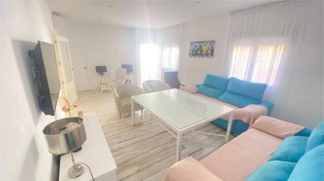 Casa-chalet en Alquiler en El Chorrillo - El Molino