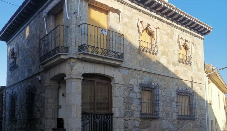 House or chalet for sale in Calle Fragua Abajo, 19, Sotillo de las Palomas, Toledo - image 1 Photo 1 of House or chalet for sale in Calle Fragua Abajo, 19, Sotillo de las Palomas, Toledo