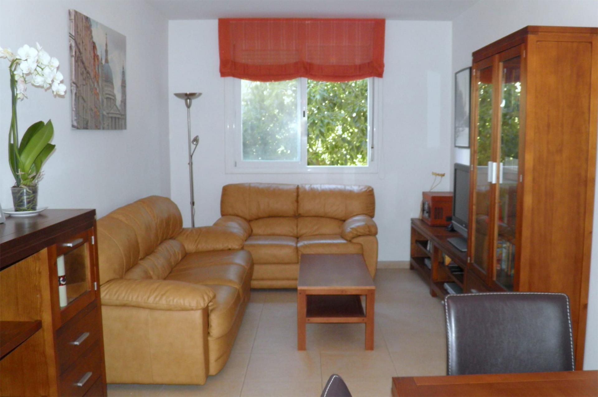 Pis de lloguer a Carrer Ciutat de la Plata, 10, Es Portixol - Es Molinar Sala d'estar de Pis de lloguer en  Palma de Mallorca amb Aire condicionat, Calefacció i Forn