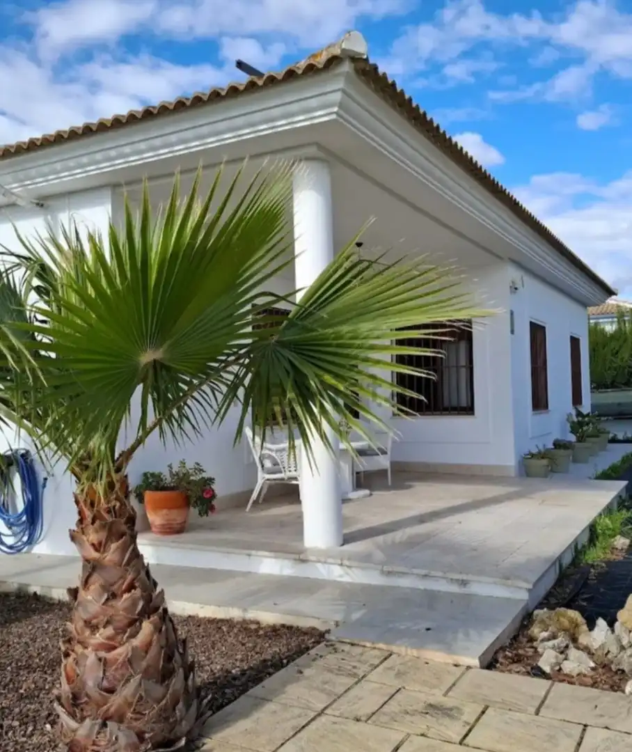 Vista exterior de Casa o chalet en venta en Hinojos