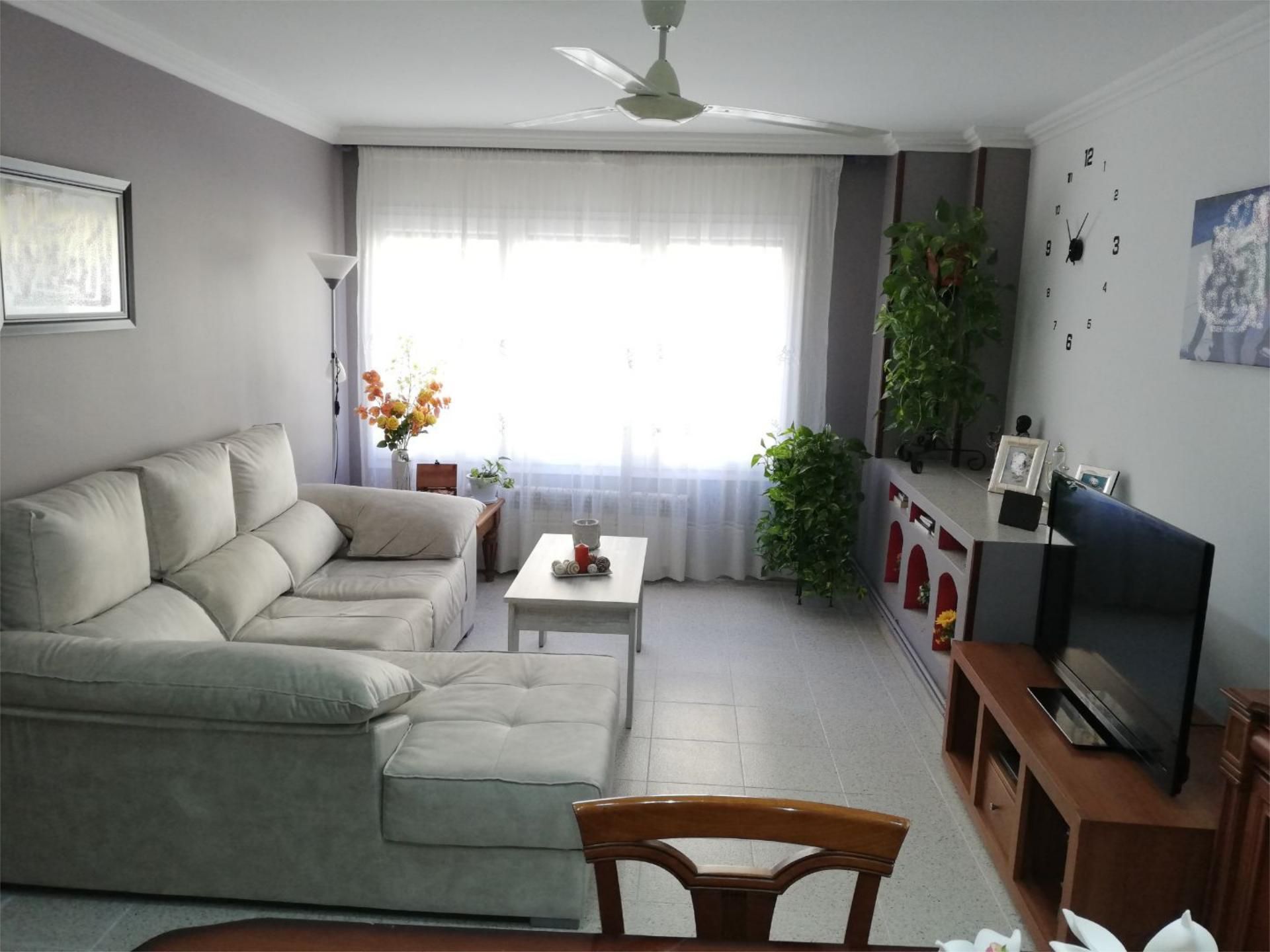 Flat for sale in Calle Don Jacinto Benavente, 6, Fraga Living room of Flat for sale in Fraga  with Terrace