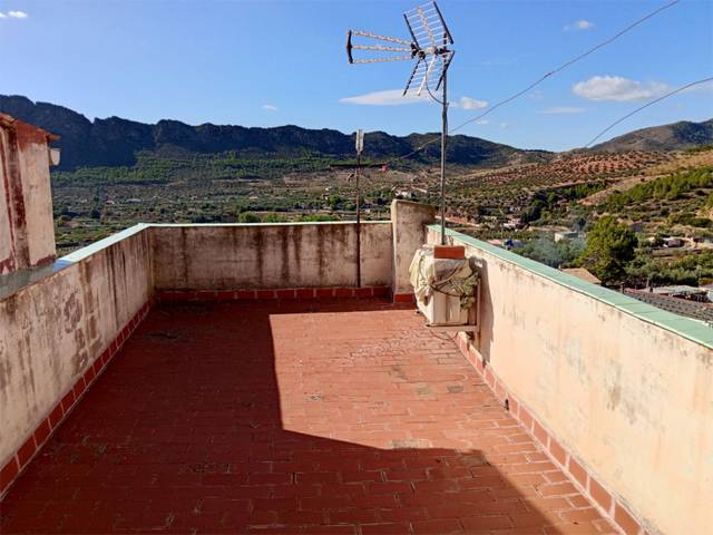 Casa adosada en Venta en Calle San Blas, 38 en Elche de la Sierra