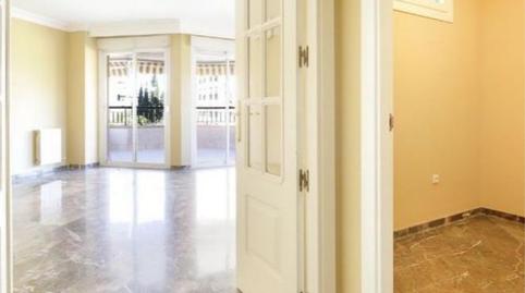 Photo 5 of Flat to rent in Arabial, 125, Rosaleda - Juventud,  Granada Capital