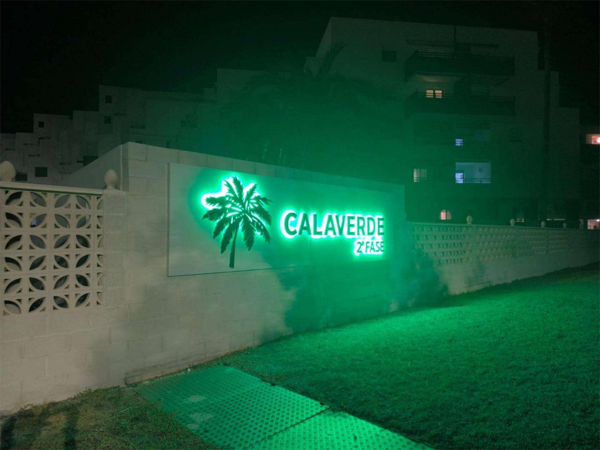 Flat for sale in Calle Paseo Marítimo, 40, Salobreña Exterior view of Flat for sale in Salobreña  with Terrace and Swimming Pool