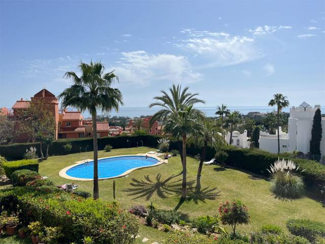 Piso en Venta en Avenida Benajarafe, 6 en Reserva de Marbella