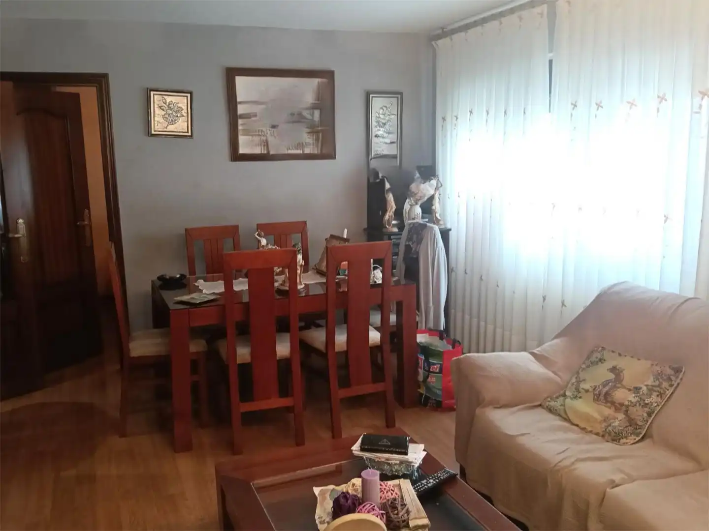 Piso en venta en Plaza de San Fernando, 3, Tormes - La Vega Comedor de Piso en venta en Salamanca Capital