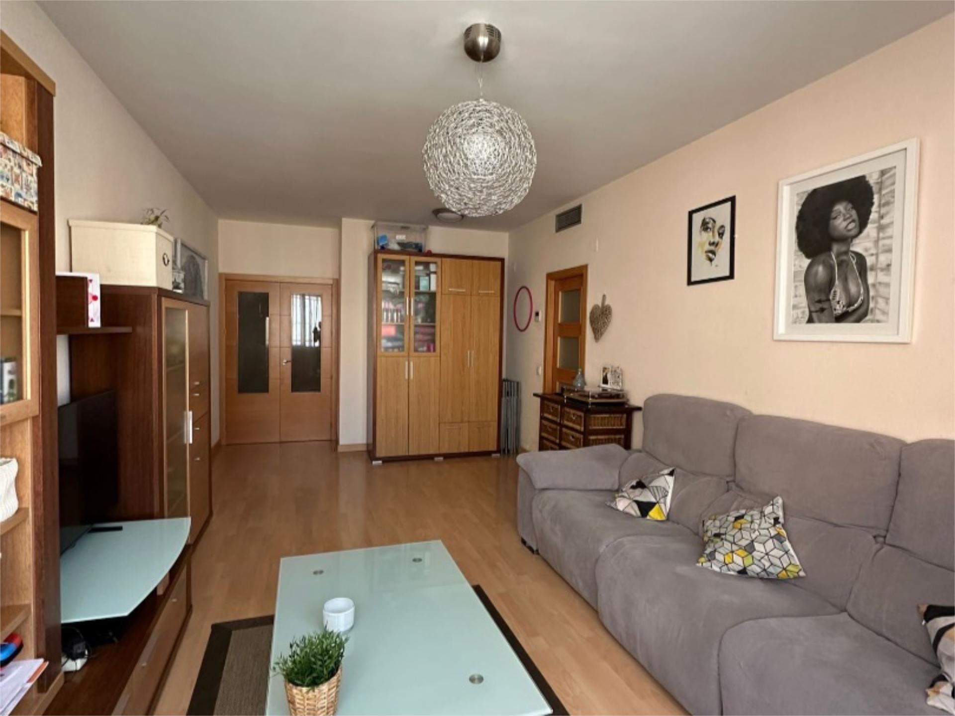Flat for sale in Avenida Turia, 7, Parque Alcosa Living room of Flat for sale in  Sevilla Capital  with Air Conditioner, Heating and Swimming Pool
