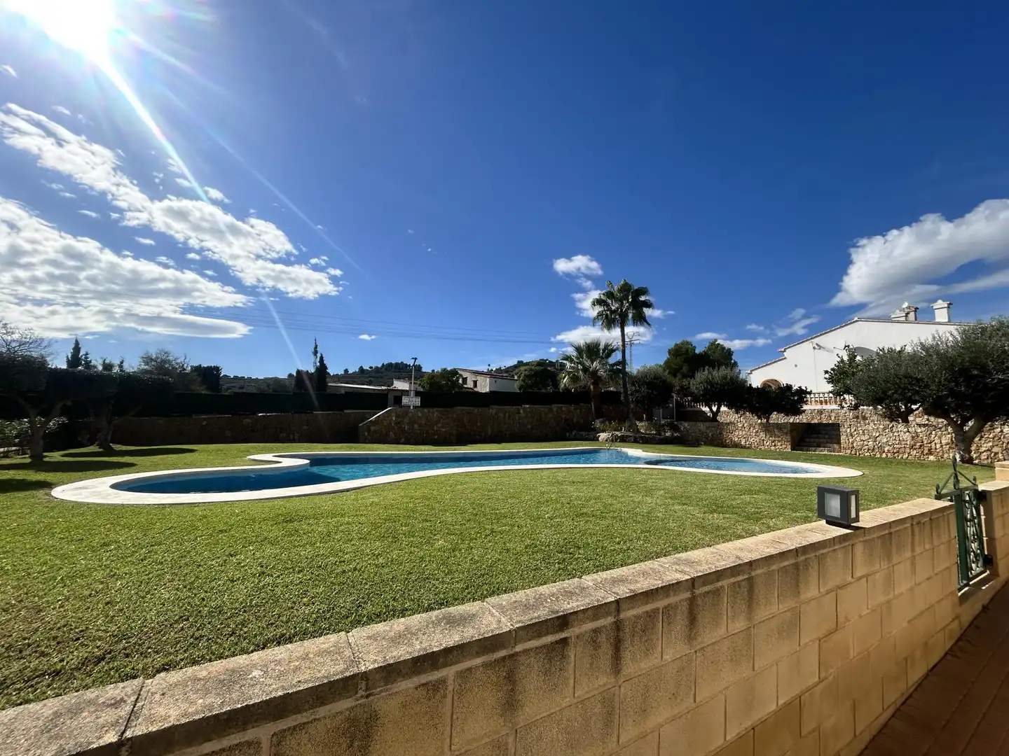 Casa adosada en venda a Desconocido, 25, Les Fonts - Els Molins Piscina de Casa adosada en venda en Benitachell / El Poble Nou de Benitatxell amb Terrassa i Piscina