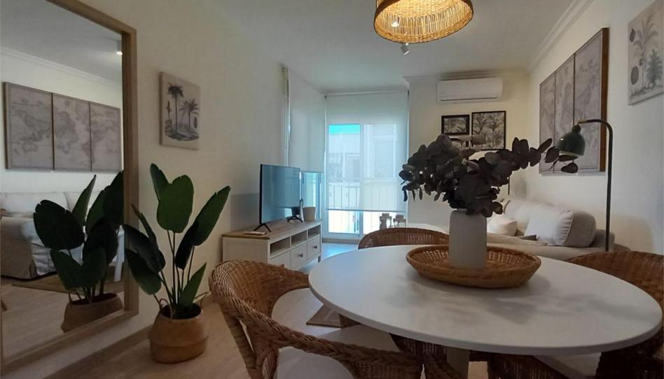 Flat to rent in Calle Martínez Maldonado, 33, Carranque - Haza Cuevas, Málaga - image 1 Photo 1 of Flat to rent in Calle Martínez Maldonado, 33, Carranque - Haza Cuevas, Málaga