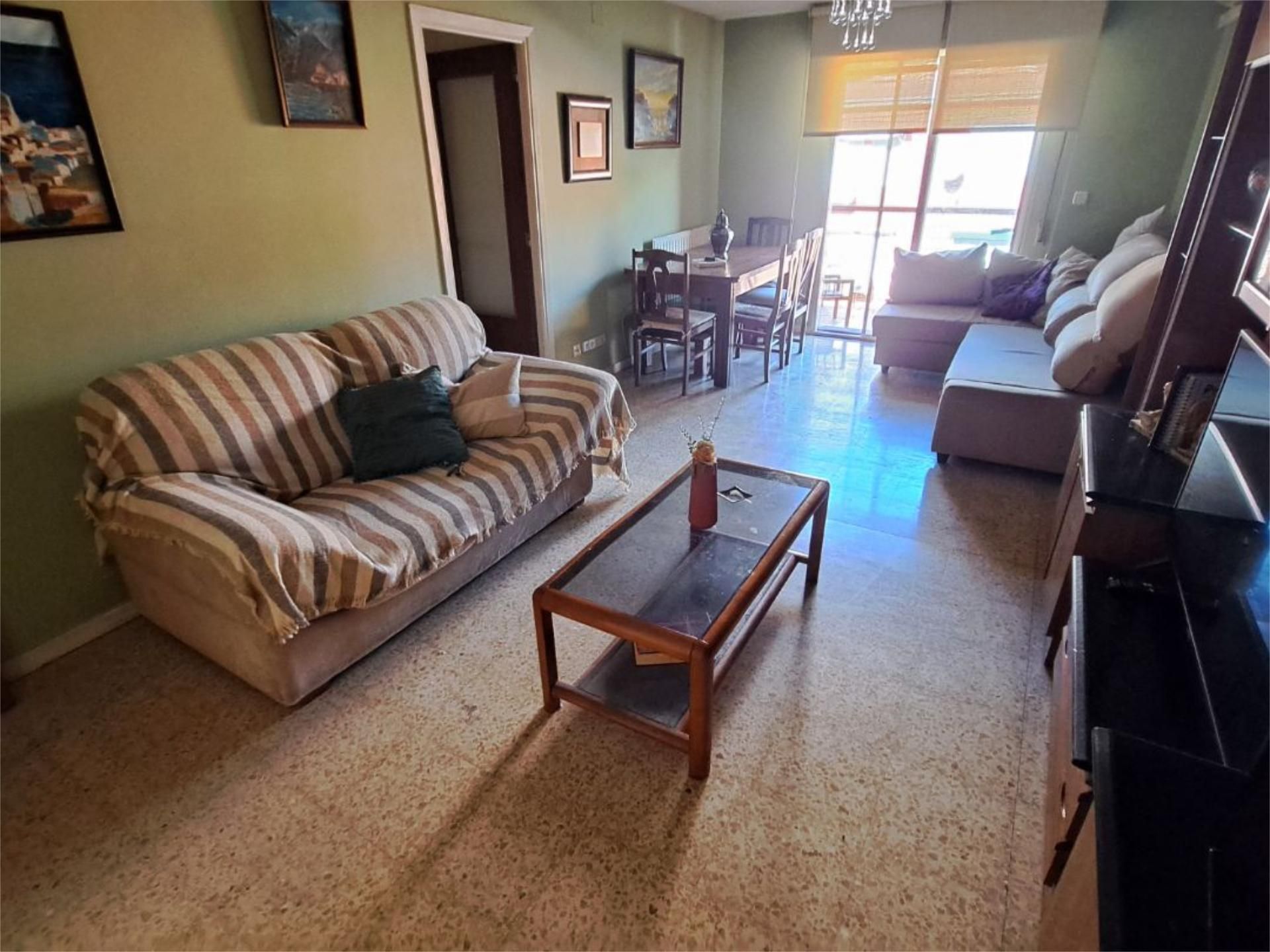 Flat for sale in Calle Casarabonela, 5, San Fermín Living room of Flat for sale in  Madrid Capital  with Air Conditioner, Heating and Terrace