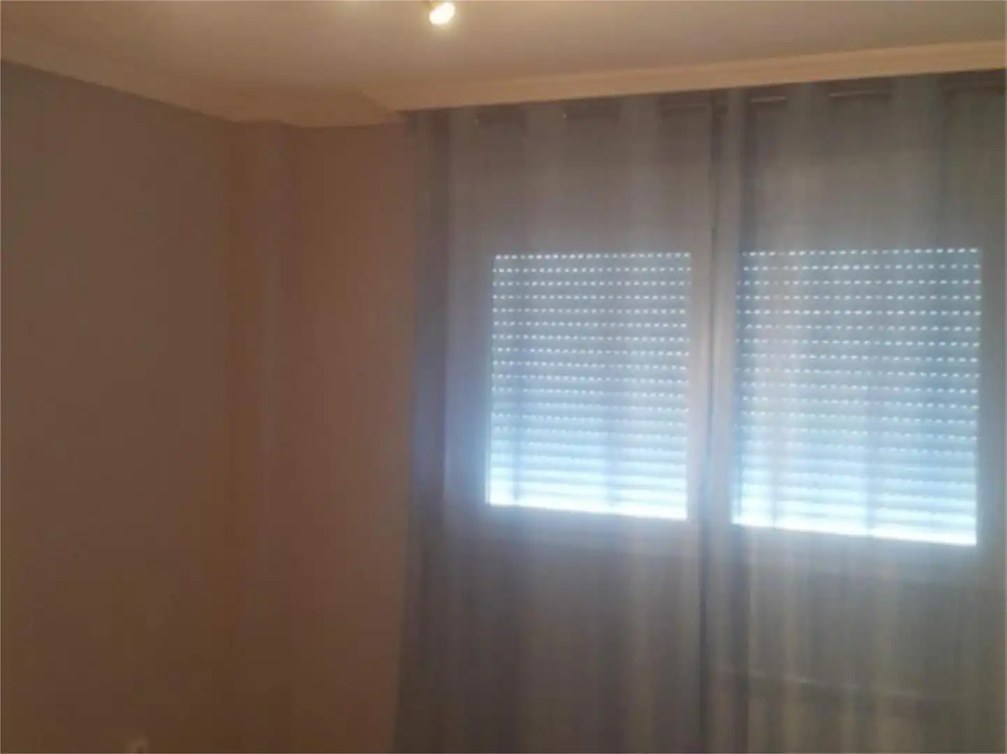 Bedroom of Flat for sale in  Madrid Capital  with Air Conditioner, Terrace and Swimming Pool
