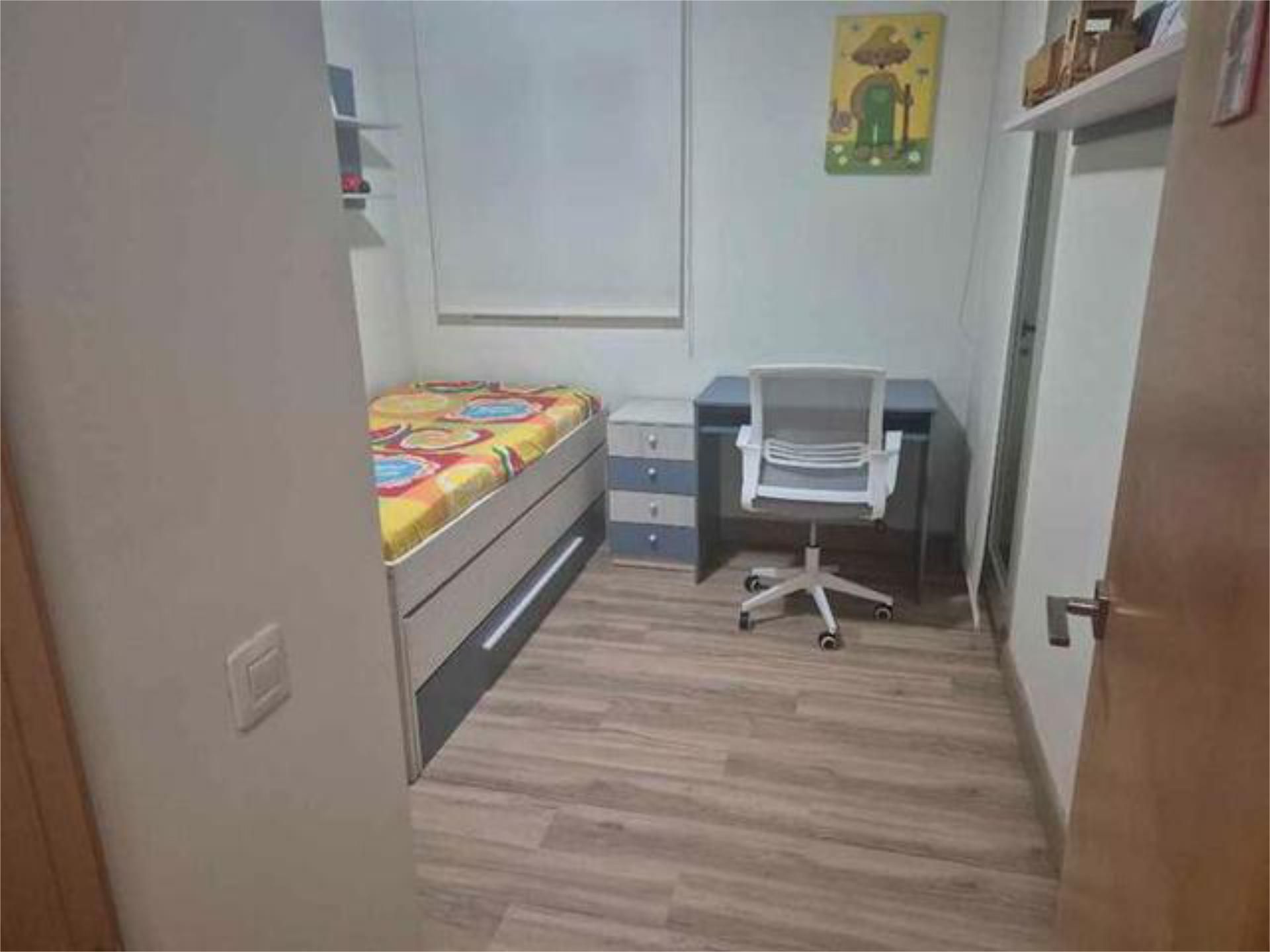 Dormitori de Casa o xalet en venda en Castellón de la Plana / Castelló de la Plana amb Terrassa