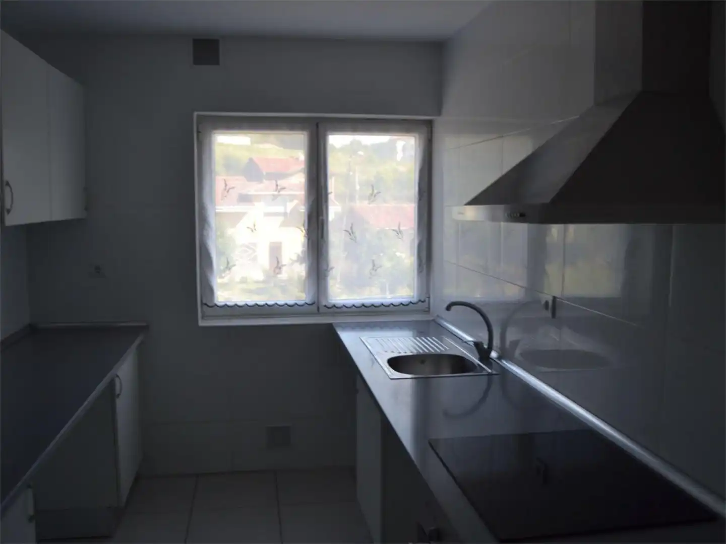 Cocina de Piso en venta en Avilés con Calefacción y Balcón