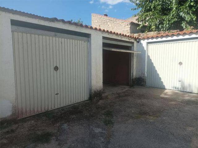 Garaje en Alquiler en Trujillo