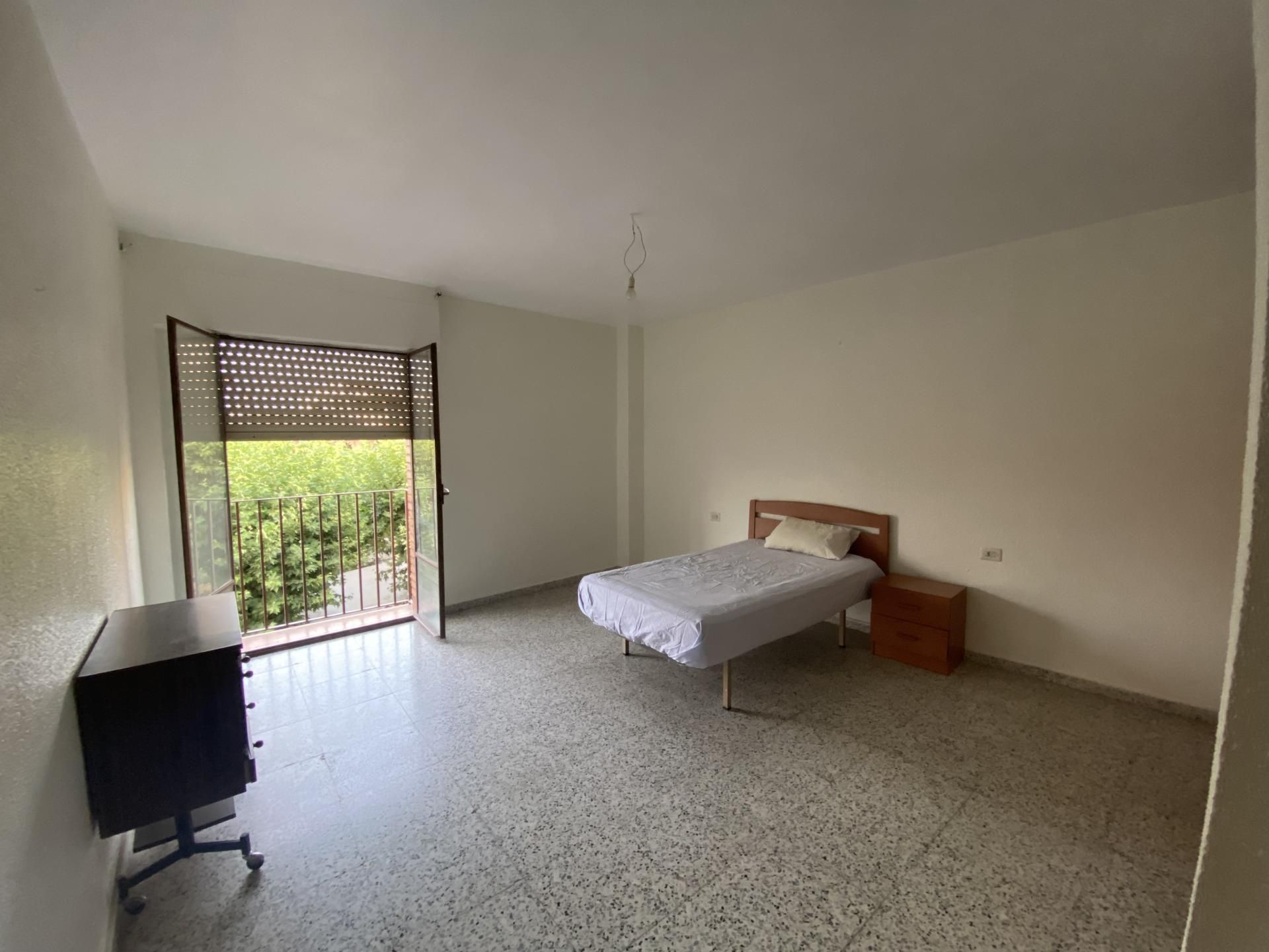 Bedroom of Flat to rent in Guadix  with Terrace and Balcony