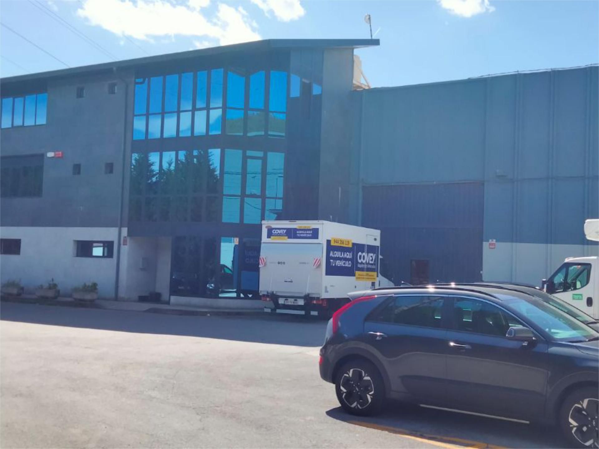 Vista exterior de Nau industrial en venda en Arrankudiaga amb Aire condicionat, Calefacció i Parquet