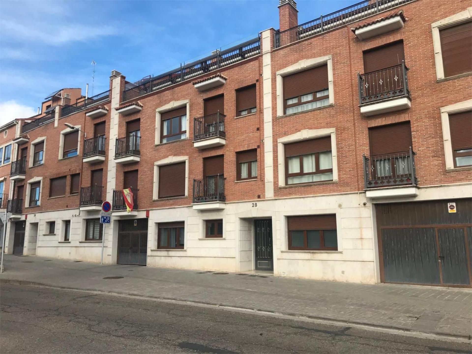 Vista exterior de Piso de alquiler en Aranda de Duero