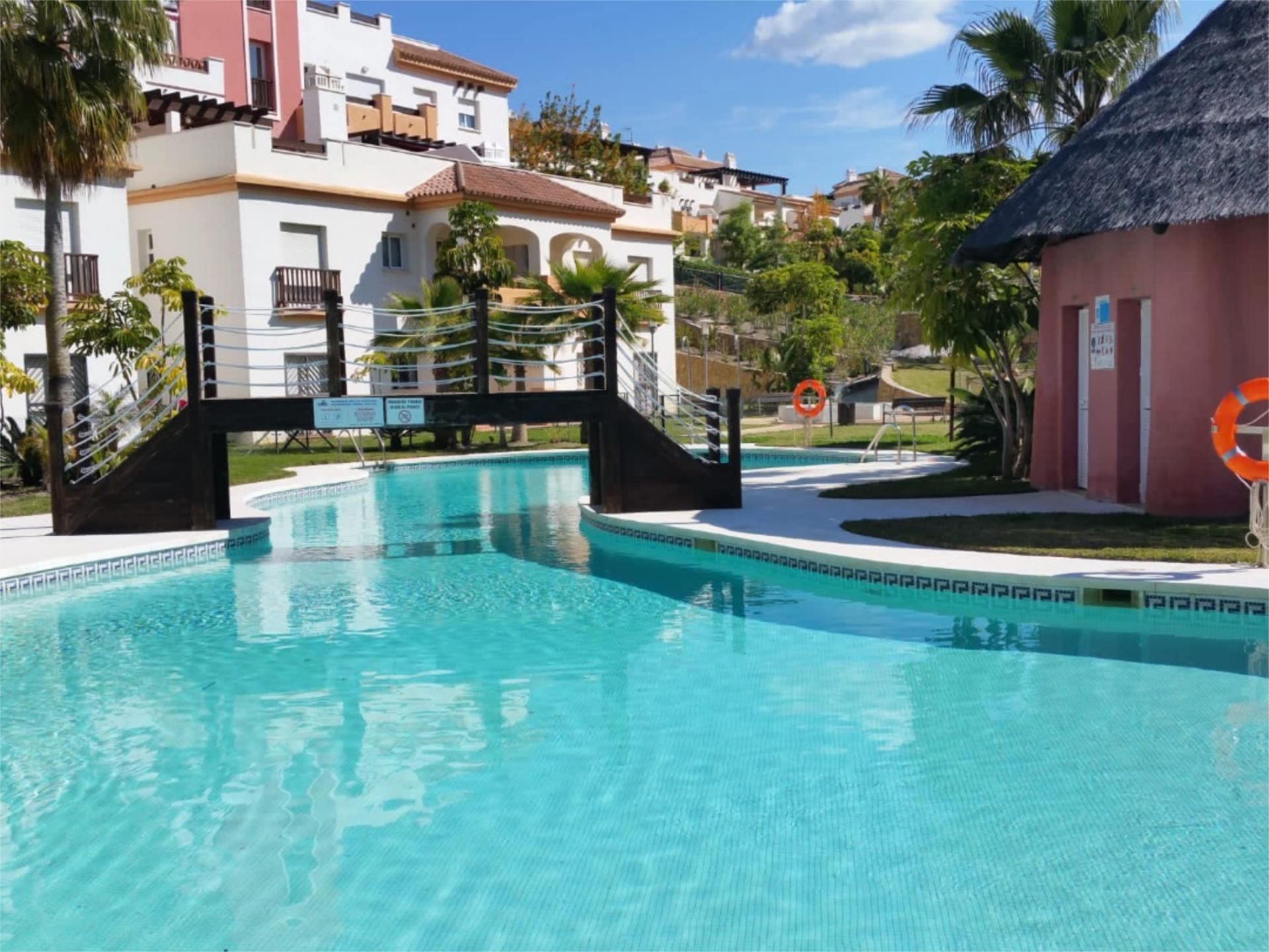 Piscina de Pis de lloguer en Vélez-Málaga amb Aire condicionat, Terrassa i Piscina
