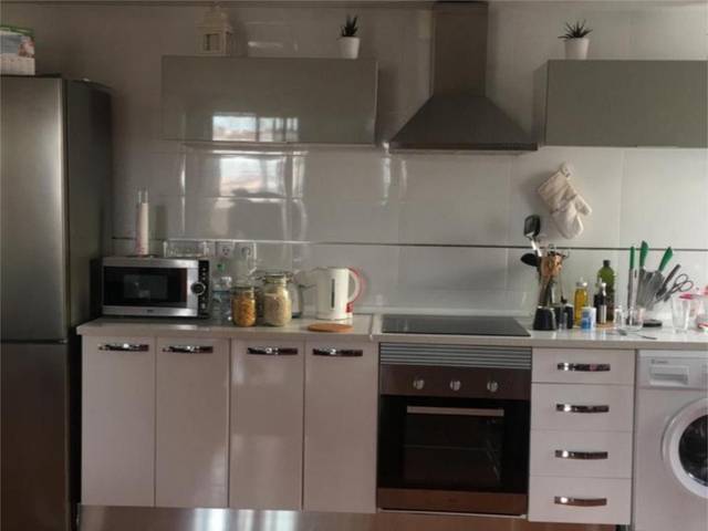 Piso en Venta en Calle de Teodoro Llorente, 4 en Carolinas Bajas