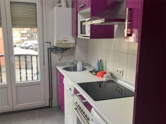 Piso en Venta en Calle General Mola, 9 en Ramales de la Victoria