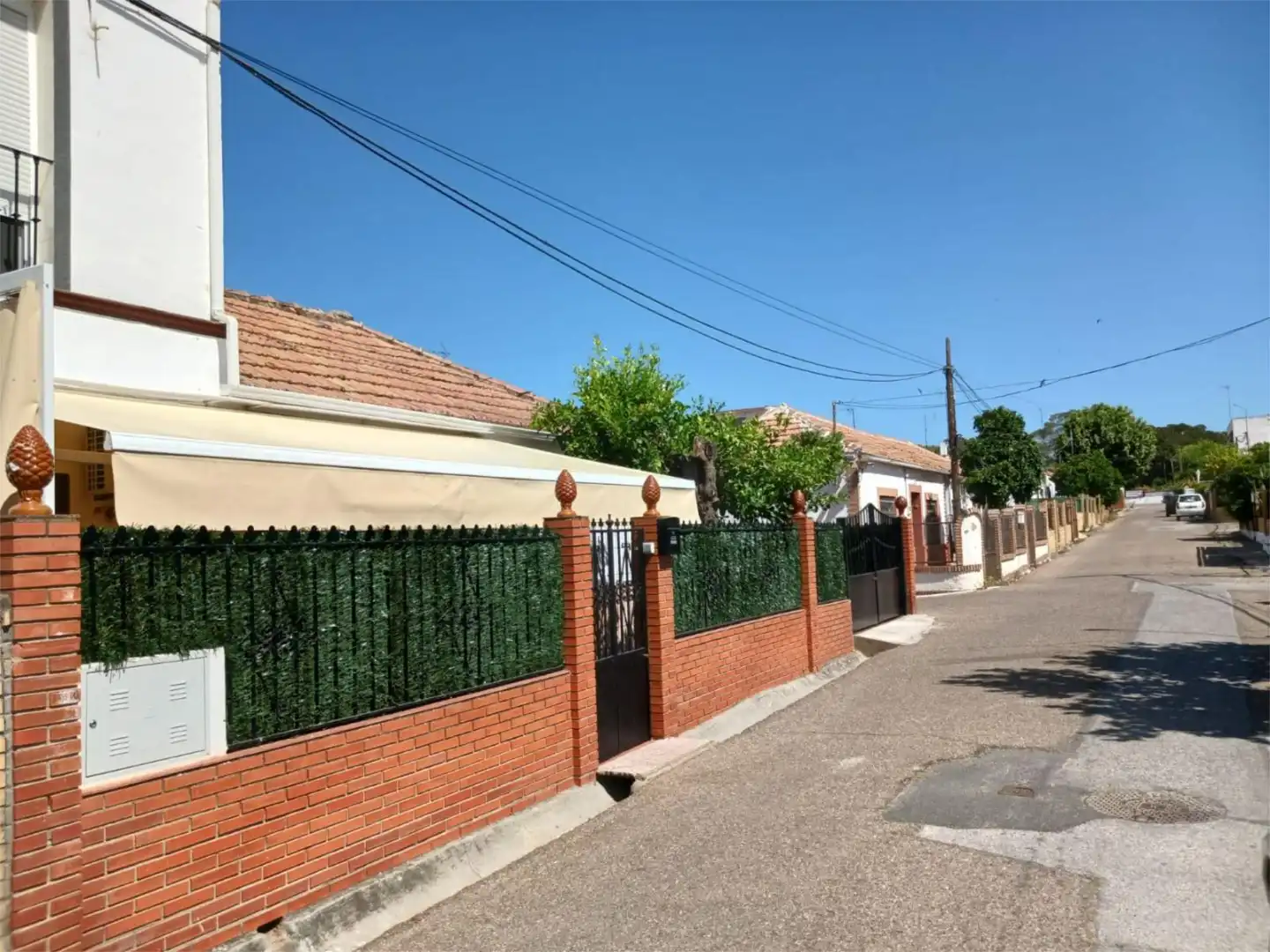 Außenansicht von Wohnung zum Verkauf in Villanueva del Río y Minas mit Klimaanlage, Heizung und Terrasse