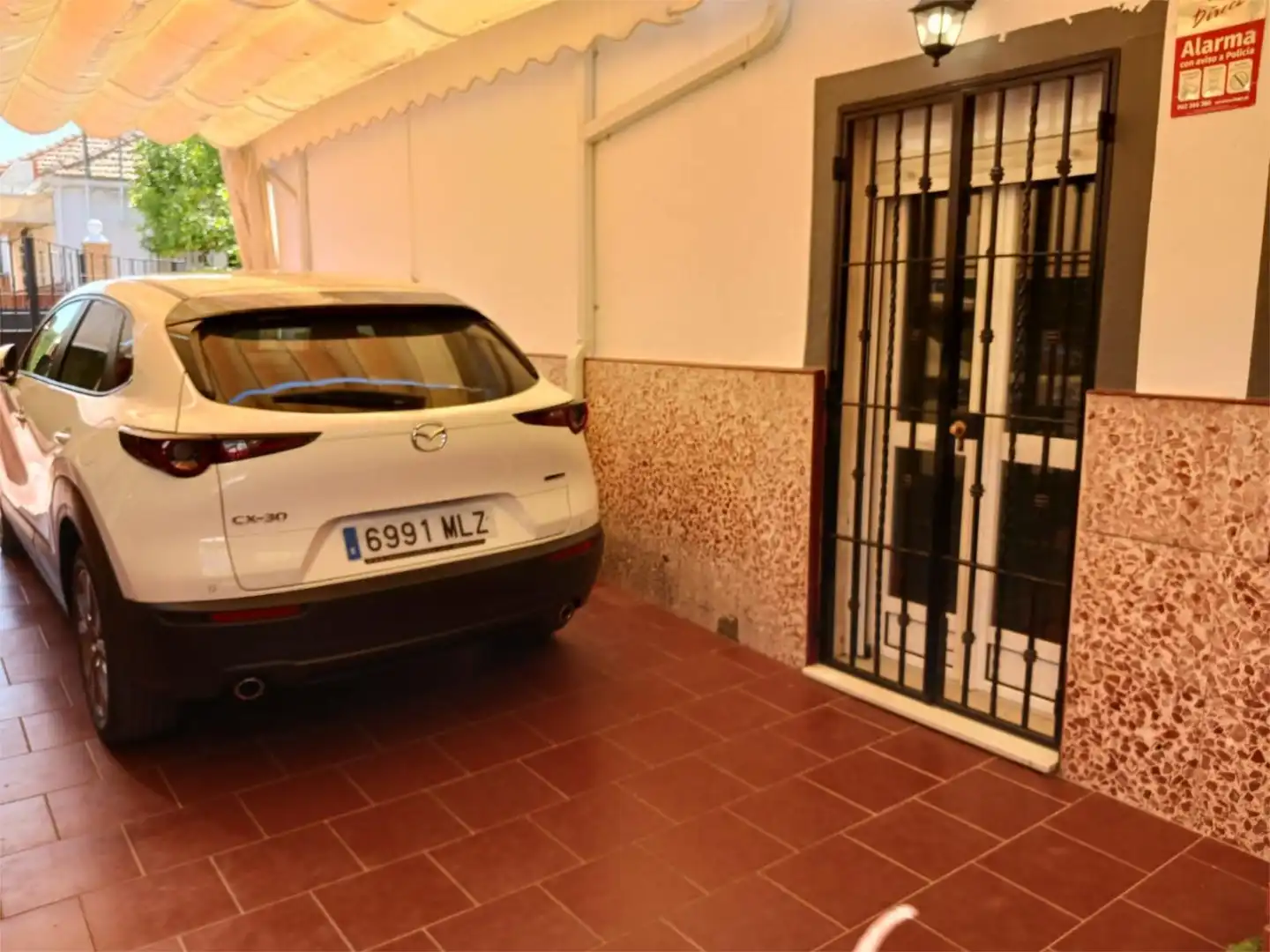 Parkplatz von Wohnung zum Verkauf in Villanueva del Río y Minas mit Klimaanlage, Heizung und Terrasse