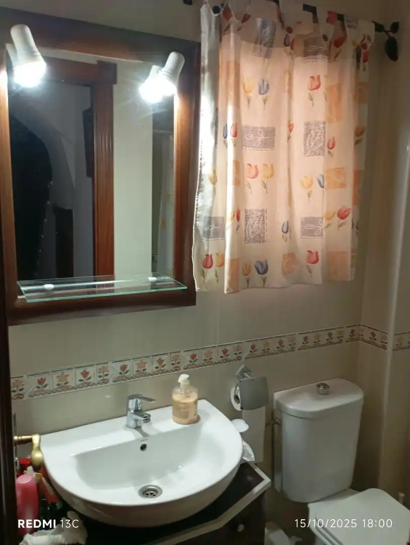 Detached homes for sale in Calle Cronistas de Aguilar, 15, Aguilar de la Frontera Bathroom of Detached homes for sale in Aguilar de la Frontera with Air Conditioner, Terrace and Storage room