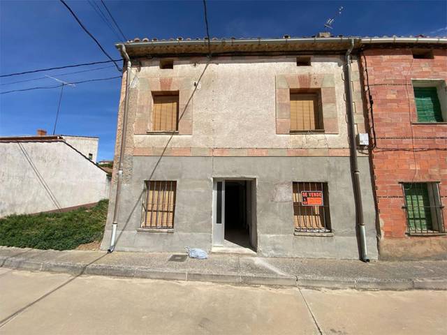 Casa adosada en Venta en Plaza la Solana, 20 en Zael